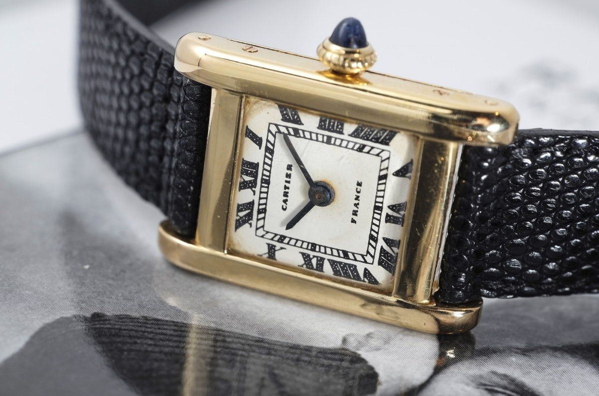 Часы Cartier Tank принадлежавшие Жаклин Кеннеди с гравировкой «Джеки от Стаса…»