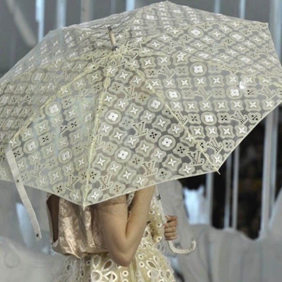 louis-vuitton-umbrella-and-louis-vuitton-dress.jpg